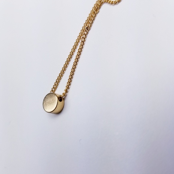 Moon Circle Choker Chain Gold Color - Picture 3 of 5